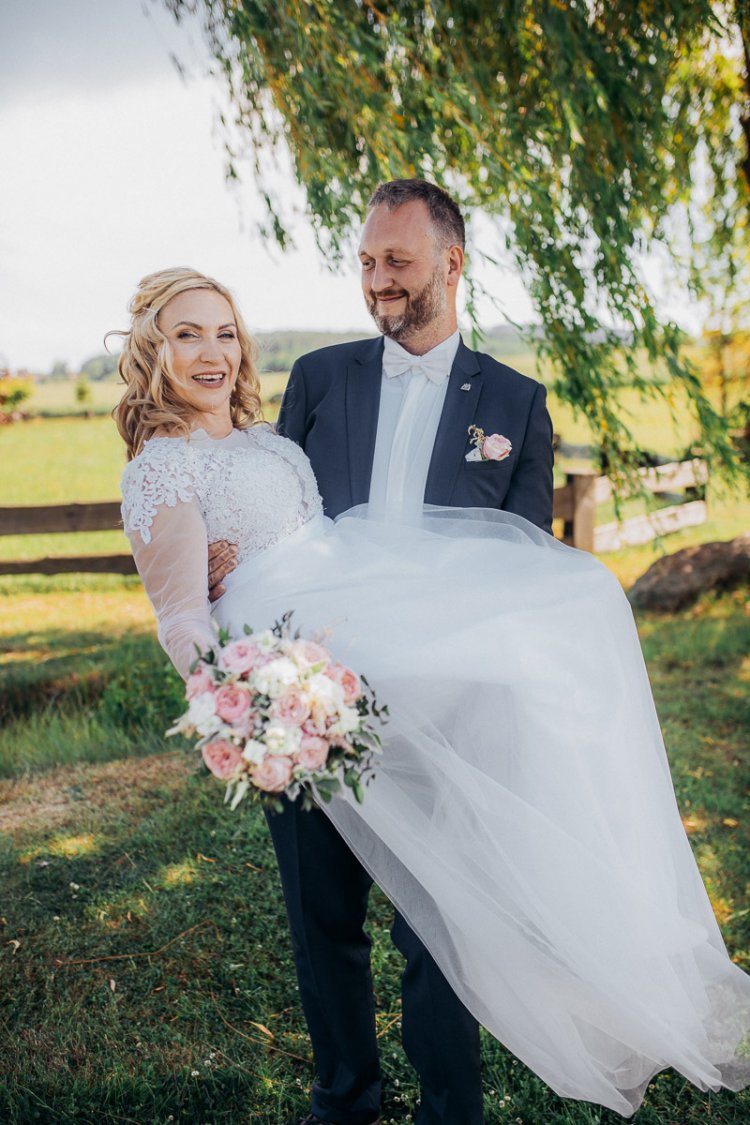 Jan Kočer fotograf - Svatební fotograf Jižní Čechy - Svatební fotograf České Budějovice, Svatební fotograf Jihočeský Kraj - rodinny, párový, portrétní fotograf - svatební fotograf