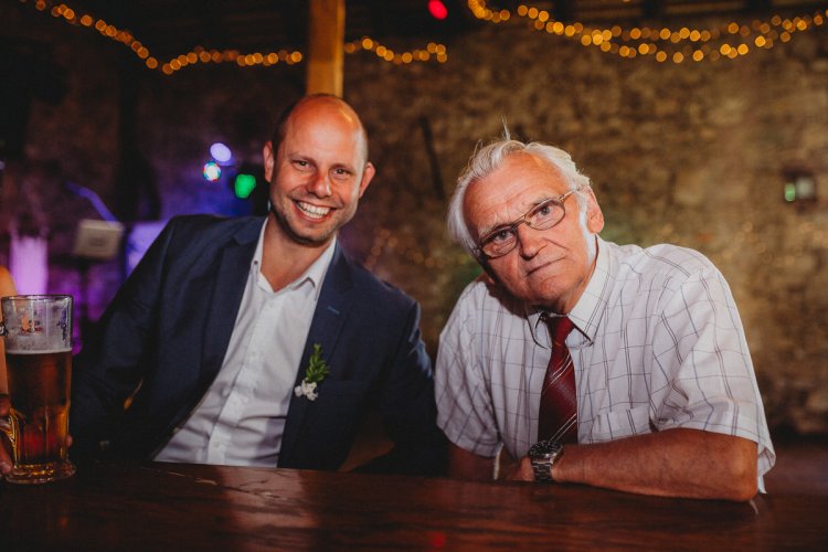 Jan Kočer fotograf - Svatební fotograf Jižní Čechy - Svatební fotograf České Budějovice, Svatební fotograf Jihočeský Kraj - rodinny, párový, portrétní fotograf - svatební fotograf